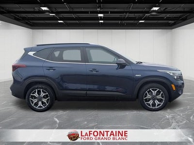 2023 Kia Seltos EX