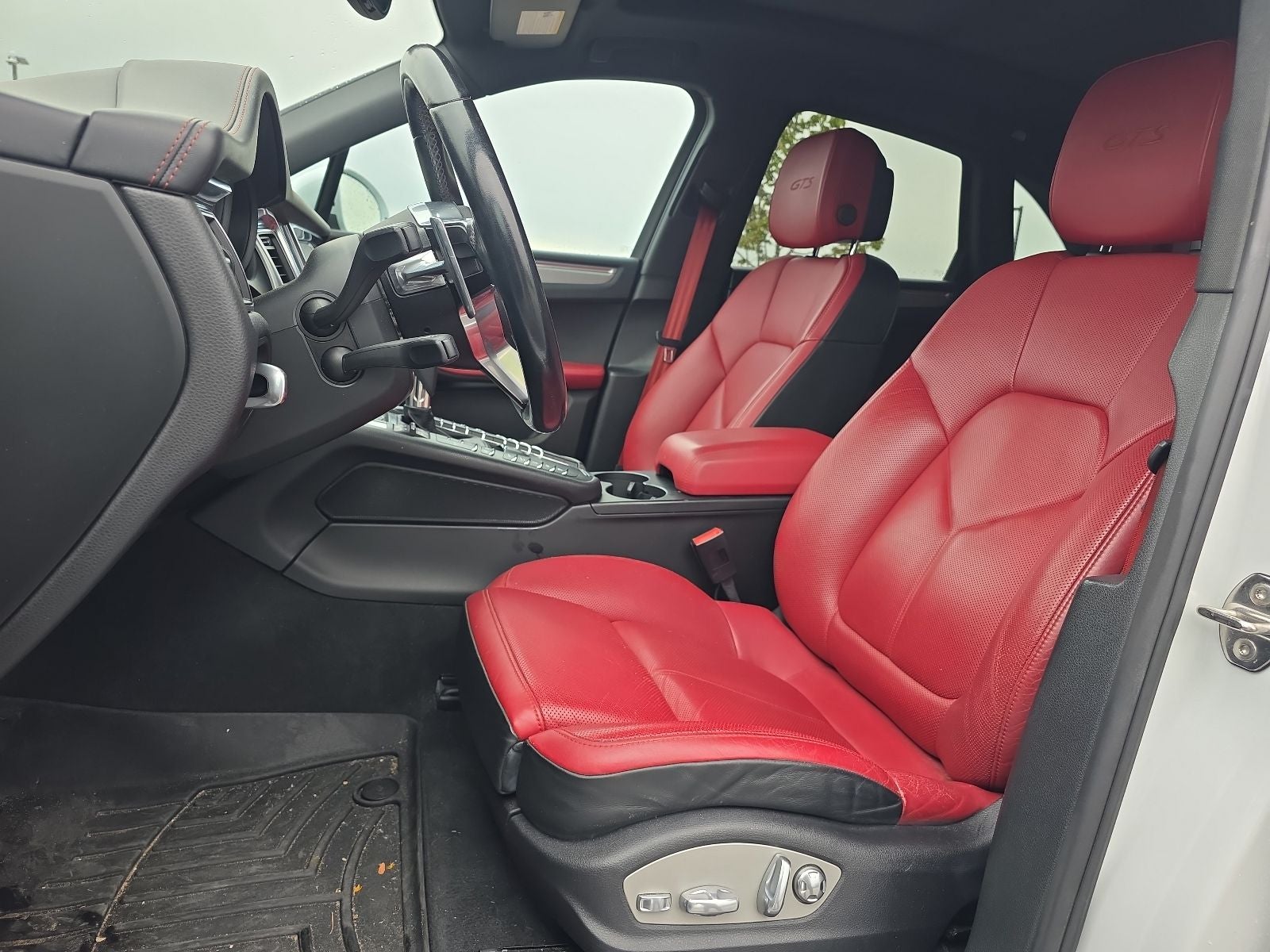 2017 Porsche Macan GTS