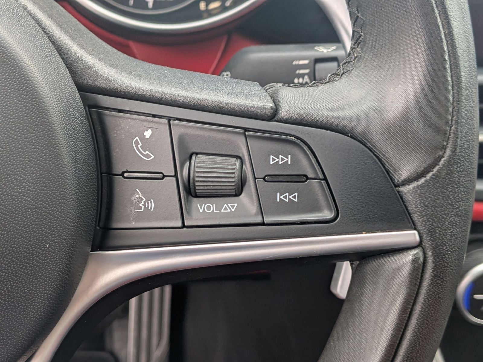 2018 Alfa Romeo Giulia Ti Sport