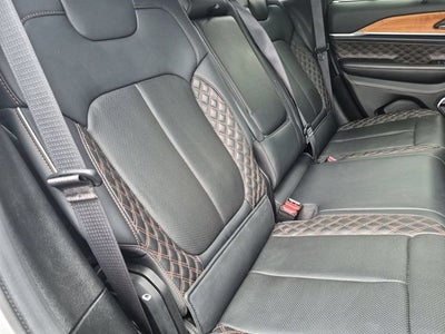 2022 Jeep Grand Cherokee Summit Reserve 4X4
