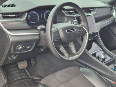 2024 Jeep Grand Cherokee L Altitude 4X4