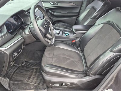 2024 Jeep Grand Cherokee L Altitude 4X4
