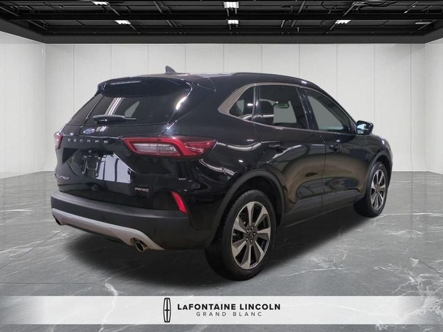 2024 Ford Escape Platinum AWD!