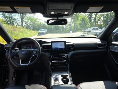 2023 Ford Explorer ST-Line