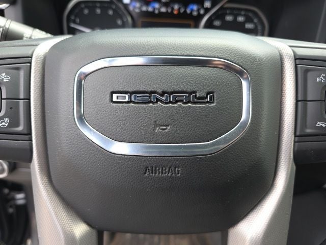 2021 GMC Yukon Denali 4WD