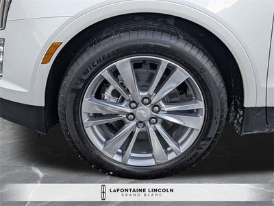 2025 Cadillac XT5 Premium Luxury