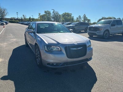 2017 Chrysler 300 S