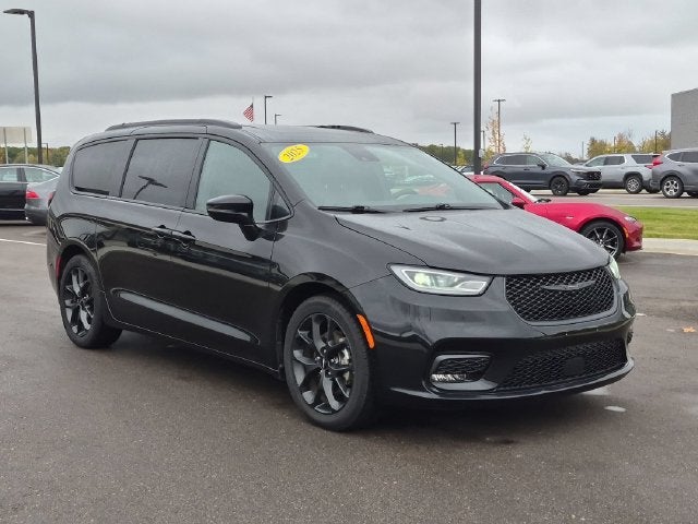 2025 Chrysler Pacifica Limited