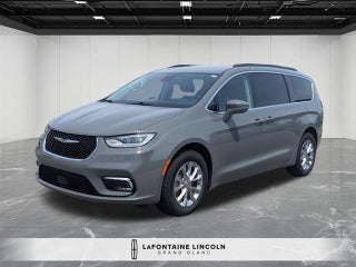 2022 Chrysler Pacifica Touring L AWD