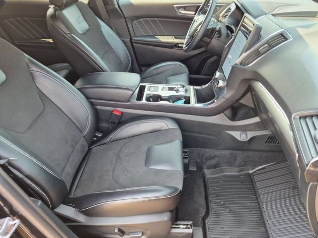 2023 Ford Edge ST