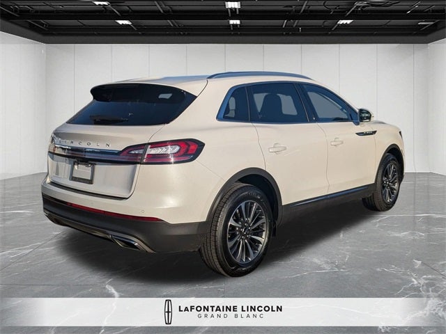 2023 Lincoln Nautilus Standard