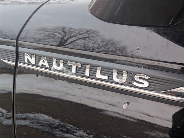 2023 Lincoln Nautilus Standard