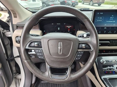 2022 Lincoln Nautilus Reserve