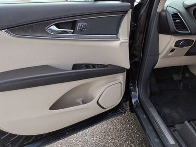 2019 Lincoln Nautilus Select