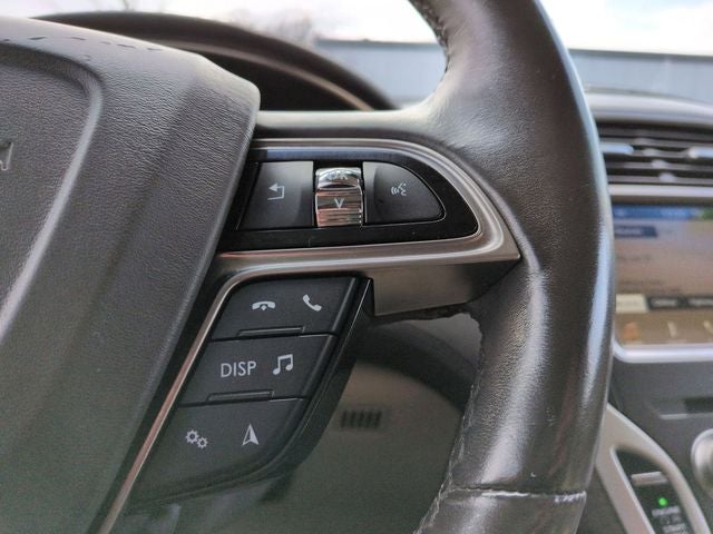 2019 Lincoln Nautilus Select