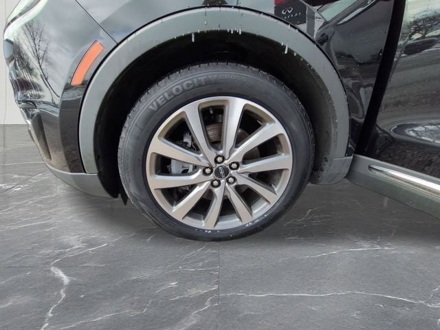 2019 Lincoln Nautilus Select