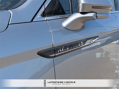 2022 Lincoln Nautilus Reserve
