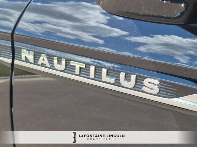 2023 Lincoln Nautilus Reserve AWD