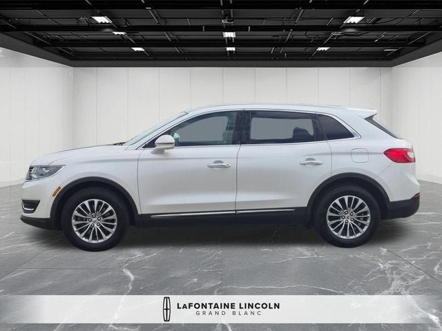 Used 2017 Lincoln MKX Select with VIN 2LMPJ8KR2HBL18329 for sale in Flint, MI