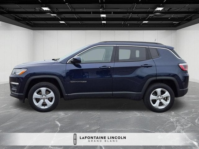 Used 2018 Jeep Compass Latitude with VIN 3C4NJDBB5JT265851 for sale in Flint, MI