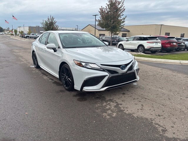 2024 Toyota Camry Hybrid XSE