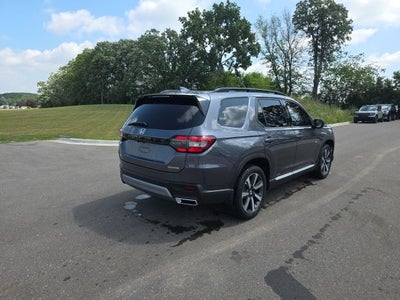 2025 Honda Pilot Touring
