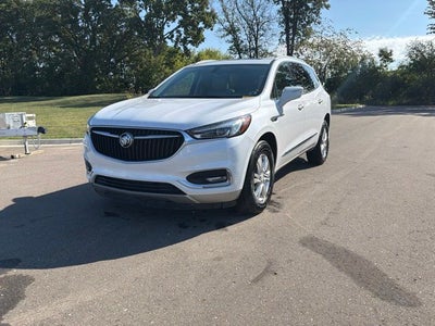 2020 Buick Enclave Essence