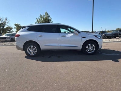 2020 Buick Enclave Essence