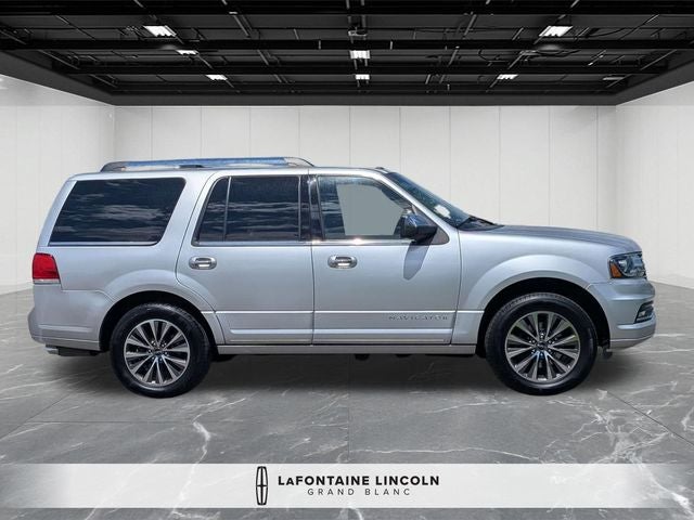 2017 Lincoln Navigator Select