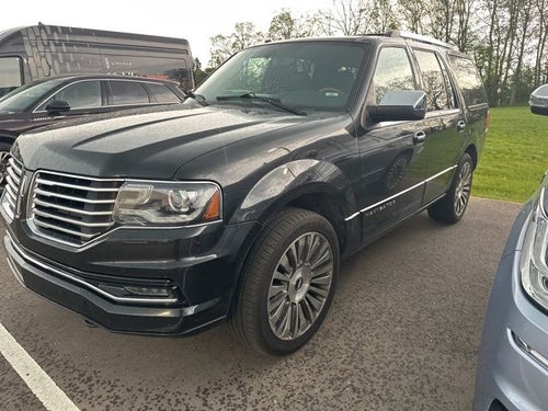 2015 Lincoln Navigator Base