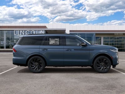 2027 Lincoln Navigator Reserve