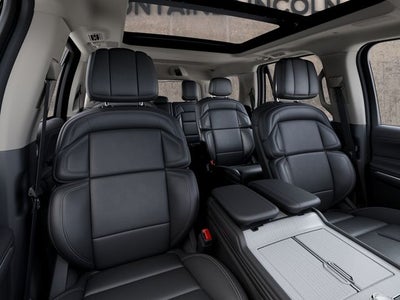 2027 Lincoln Navigator Reserve