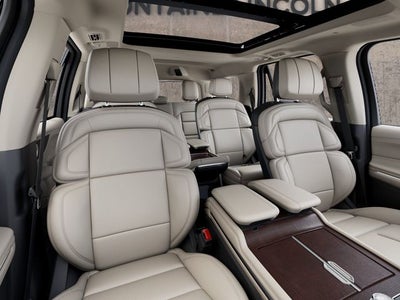 2027 Lincoln Navigator Reserve