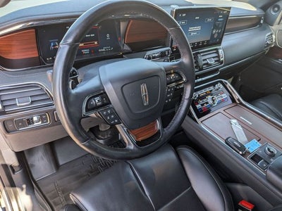 2022 Lincoln Navigator Standard 4WD!