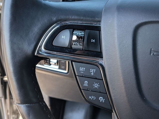 2022 Lincoln Navigator Standard 4WD!