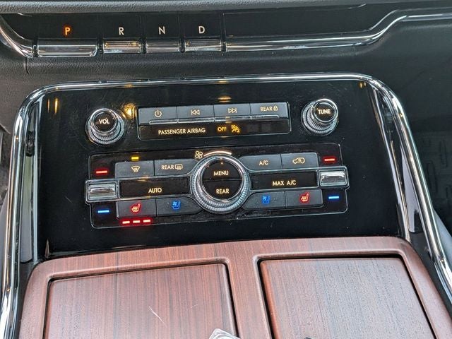 2022 Lincoln Navigator Standard 4WD!