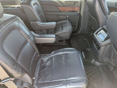 2022 Lincoln Navigator Standard 4WD!