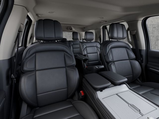 2027 Lincoln Navigator Premiere