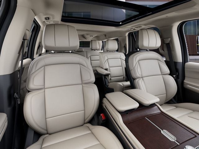 2027 Lincoln Navigator L Reserve