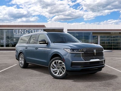 2027 Lincoln Navigator L Reserve