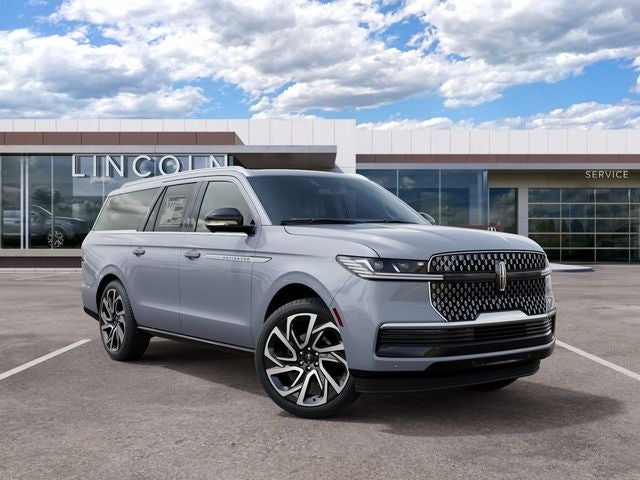 2027 Lincoln Navigator L Reserve