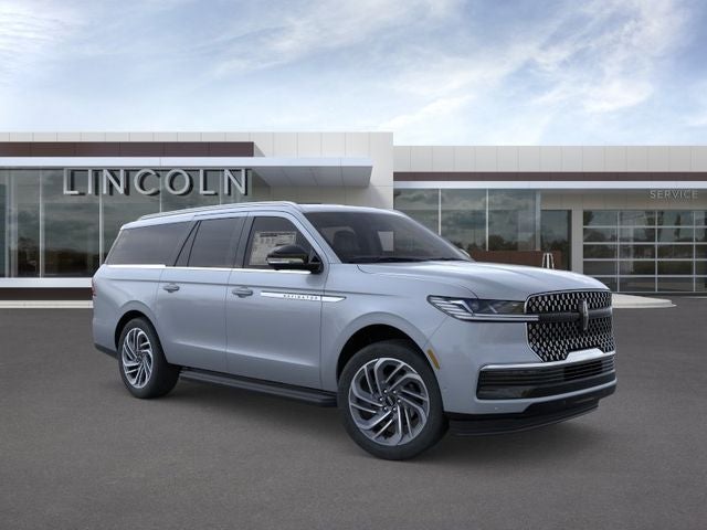 2026 Lincoln Navigator L Premiere