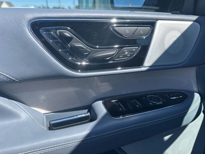 2024 Lincoln Navigator L Black Label