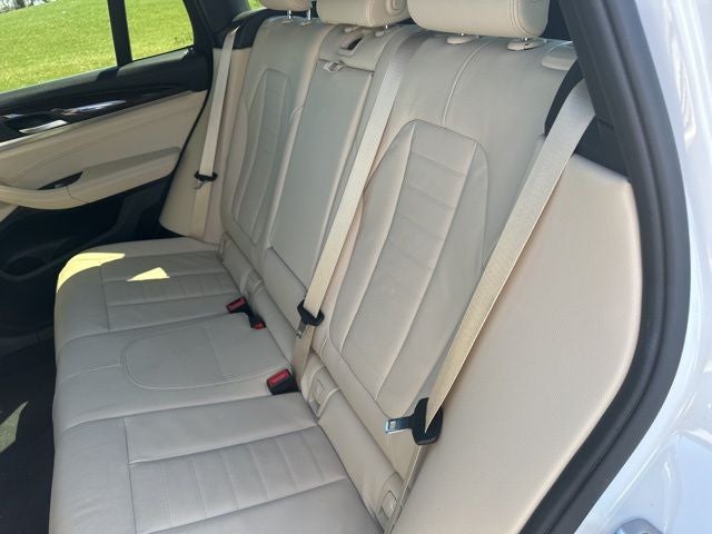 2021 BMW X3 xDrive30i AWD!