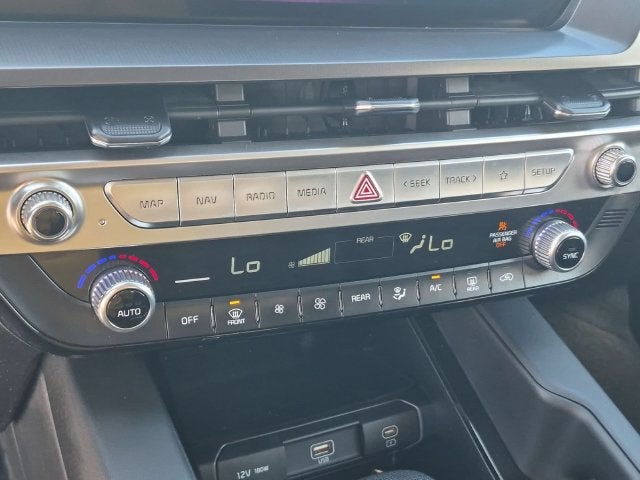 2023 Kia Telluride LX
