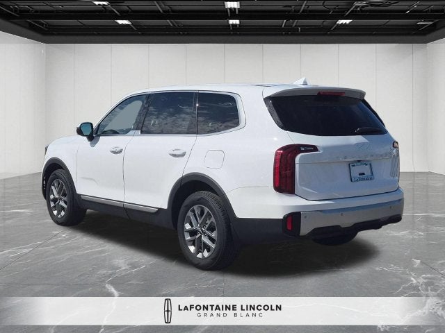 2023 Kia Telluride LX