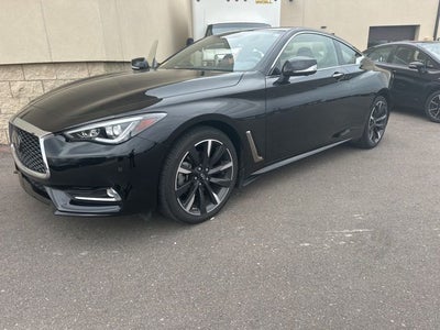 2022 INFINITI Q60 LUXE AWD!