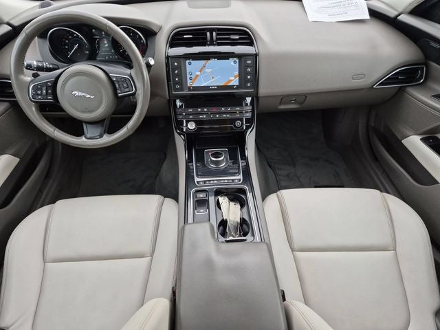 2018 Jaguar XE 25t Premium