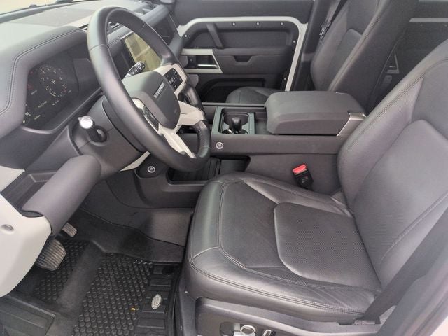 2023 Land Rover Defender 130 SE 4X4