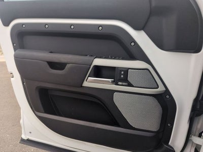 2023 Land Rover Defender 130 SE 4X4